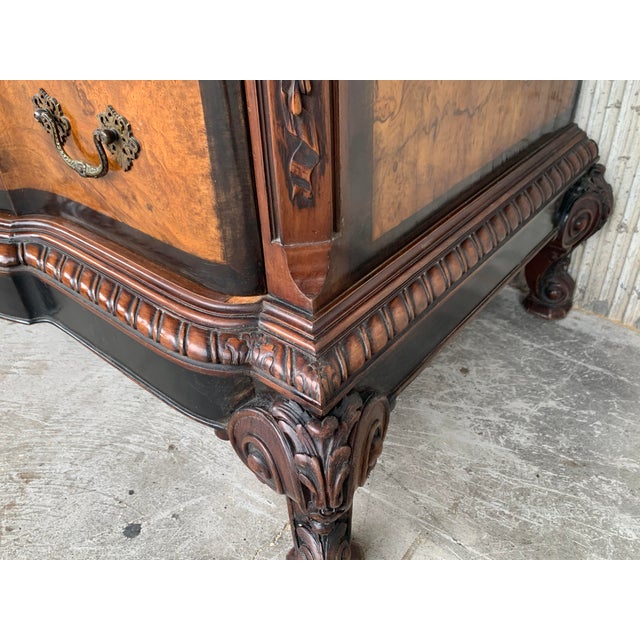 Venetian Baroque Commode Chest of Drawers in Burl Walnut With Ebonized Det For Sale - Image 10 of 13