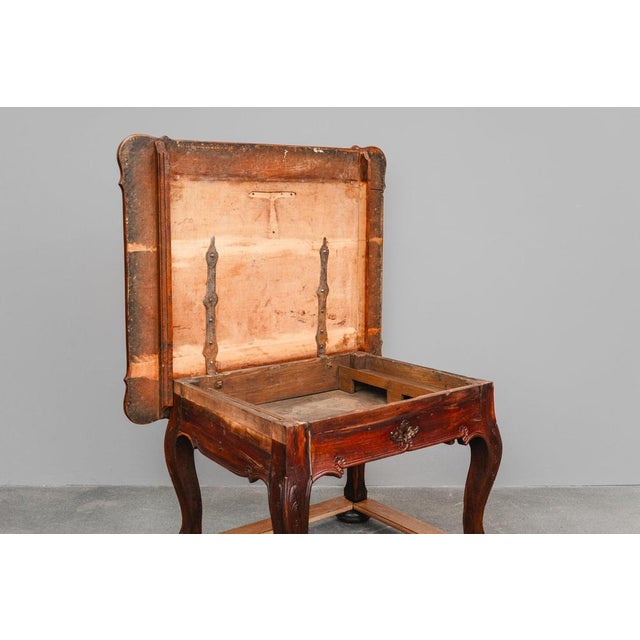 Large Baroque Table in Walnut, 1700s For Sale - Image 14 of 18