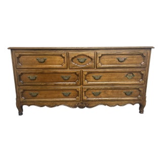 Late 20th Century Baker Furniture French Burl Wood Top Seven Draw Dresser For Sale