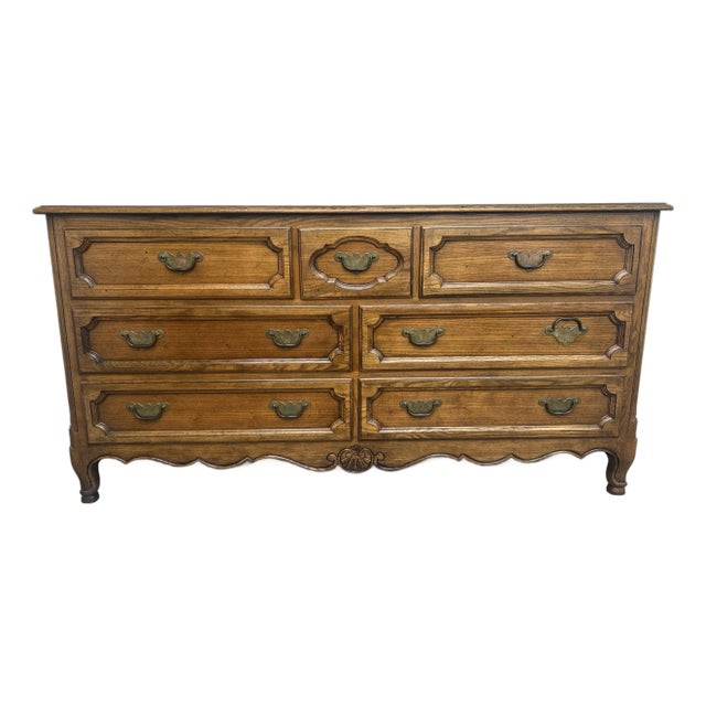 Late 20th Century Baker Furniture French Burl Wood Top Seven Draw Dresser For Sale