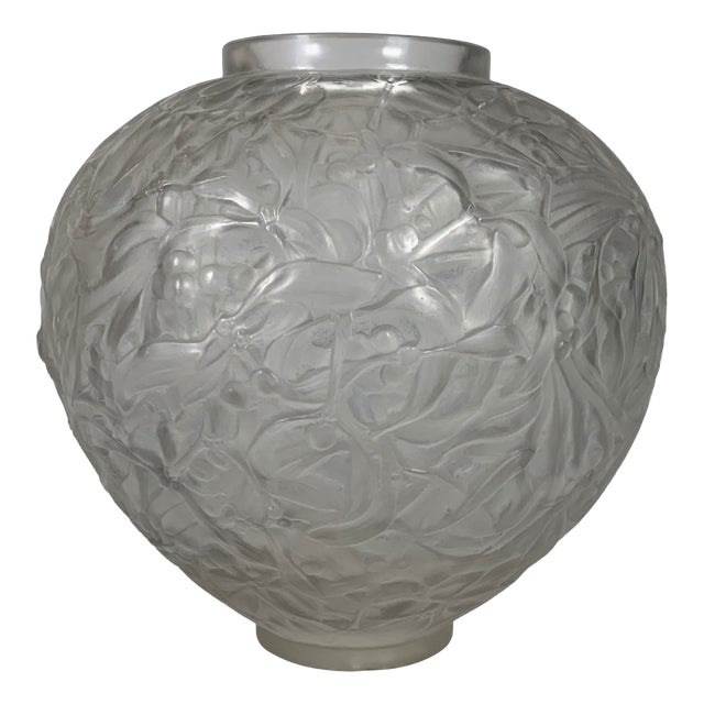 Art Nouveau Vase in Glass by René Lalique for Lalique, 1920 For Sale
