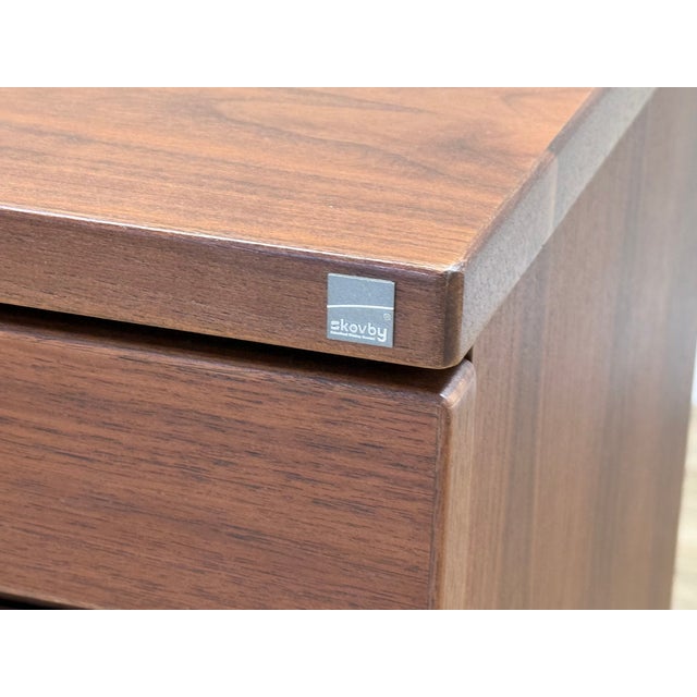 Danish Chest of Drawers in Walnut from Skovby, 1970s For Sale - Image 4 of 18