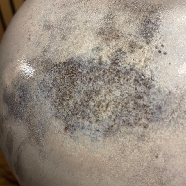 Pair of Vintage Ceramic Table Lamps – Organic Modern Sculptural Pottery, Mineral Glaze (Kelly Wearstler Style) For Sale - Image 10 of 12