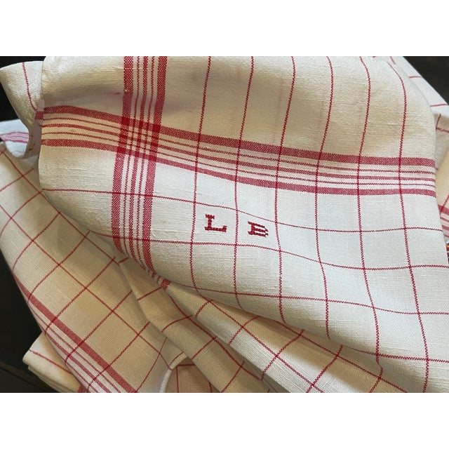 Large lot of 82 old table towels in mixed linen canvas with 20th century embroidery - french bistro kitchen ideal for...