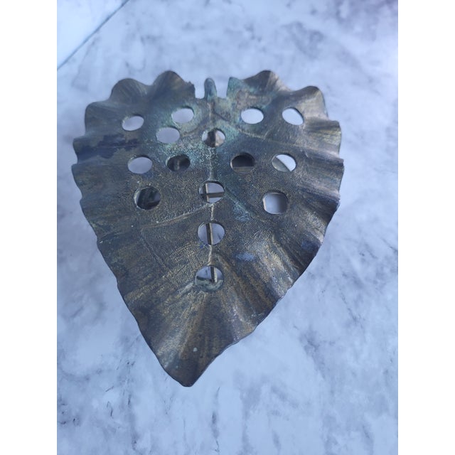 1910s 20th Century Dazey Flower Flog Insert For Sale - Image 5 of 12