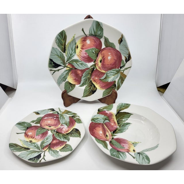Pontesa Spain Fruit Plate Set, Set of 18 For Sale - Image 6 of 8