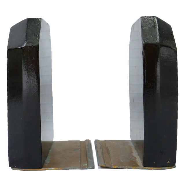 English Handpainted Enamel Equestrian Medallion & Wood Bookends For Sale - Image 4 of 5