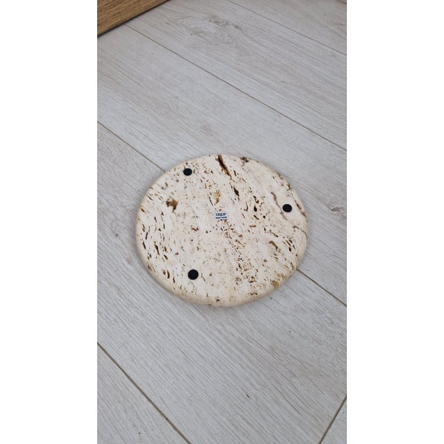 White Pocket Emptiers in Turned Travertine from Up & Up, 1970s, Set of 2 For Sale - Image 8 of 18
