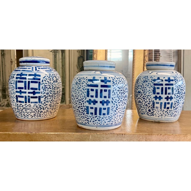 Chinese Mid-Century Chinese Blue & White Double Happiness Pottery Ginger Jars - S/3 For Sale - Image 3 of 6
