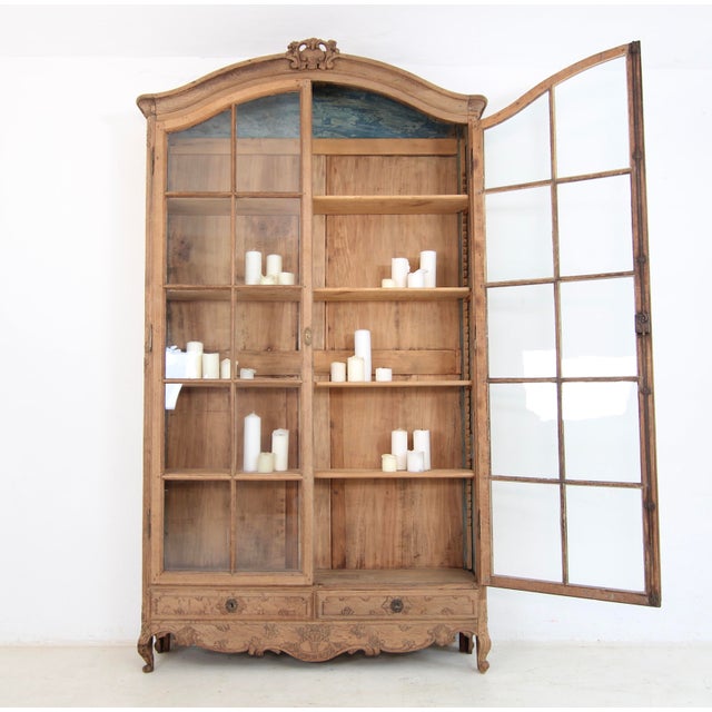 Large Liège Bookcase, 19th Century For Sale - Image 16 of 18