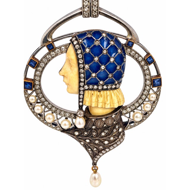 1910s Masriera Art Nouveau Pendant Necklace in 18k Gold, Platinum & Diamonds For Sale In Los Angeles - Image 6 of 8