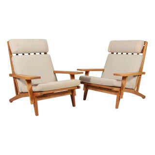 Lounge Chair by Hans J. Wegner for Getama, 1960s For Sale