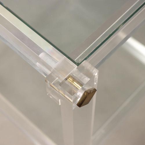 Acrylic Glass Coffee Table, 1980s For Sale - Image 4 of 9