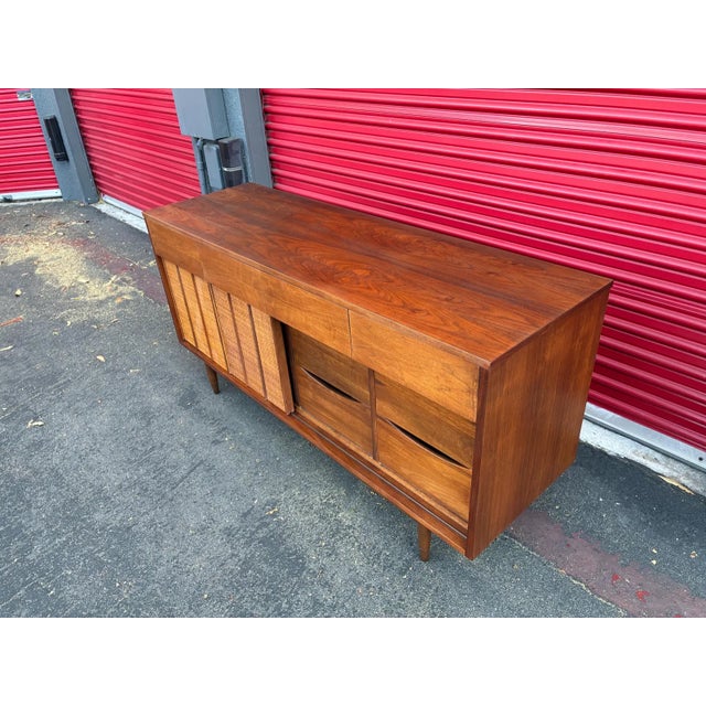 Coffee Vintage Mid Century Walnut Dresser/Credenza by Mainline by Hooker For Sale - Image 8 of 10