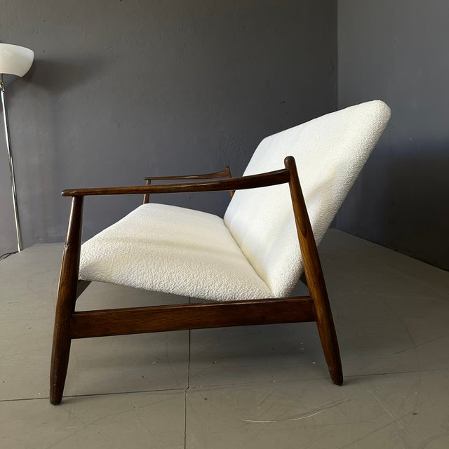 Brown Vintage Italian Sofa in White Bouclé Fabric and Wood from Pizzetti, 1960s For Sale - Image 8 of 16