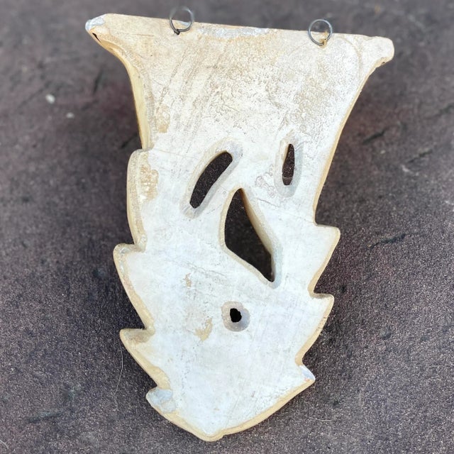 Early 20th Century Vintage Early Chalkware Wall Hanging Shelf With Iris/Lily Motif For Sale - Image 5 of 12