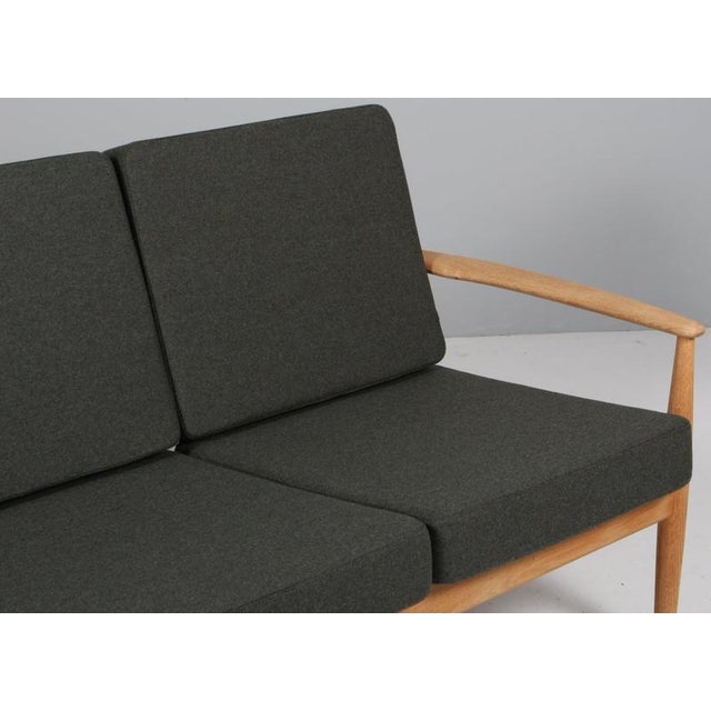 Grete Jalk 3-Seater Sofa in Oak and Wool attributed to Grete Jalk, 1960s For Sale - Image 4 of 10
