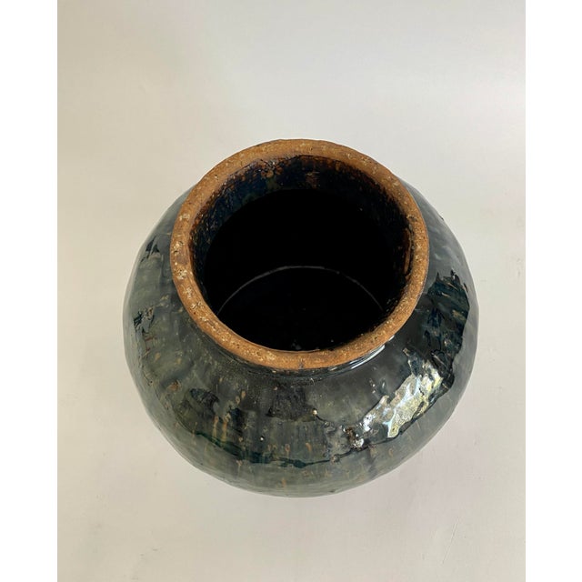19th C Black Chinese Shanxi Pot For Sale In Los Angeles - Image 6 of 7
