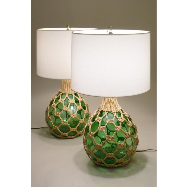 1970s Matched Pair XL Bottle Green Glass Globe Rope Macrame Net Fish Float Coastal Tiki Table Lamps Nos "New-Old-Stock" Unused For Sale - Image 9 of 13