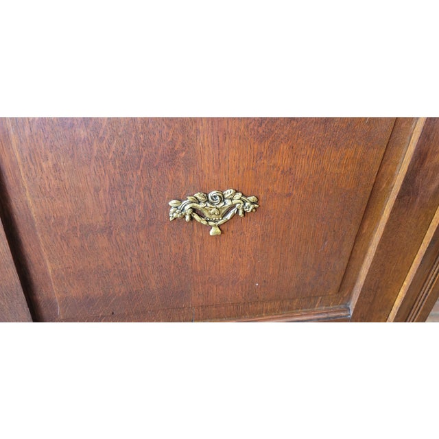 Art Deco 1920s Oak French Louis XVI Commode Dry Sink Wash Stand Cocktail Dry Bar For Sale - Image 3 of 14
