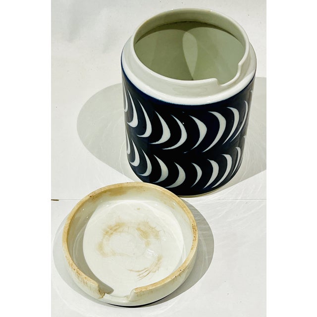 Fabulous vintage Arabia Finland cobalt blue lidded jam jar. This is model AK. The canister is signed by the designer...