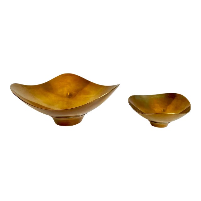1960s Pair of Raymor Organically Shaped Brass Finger Trinket Bowls For Sale