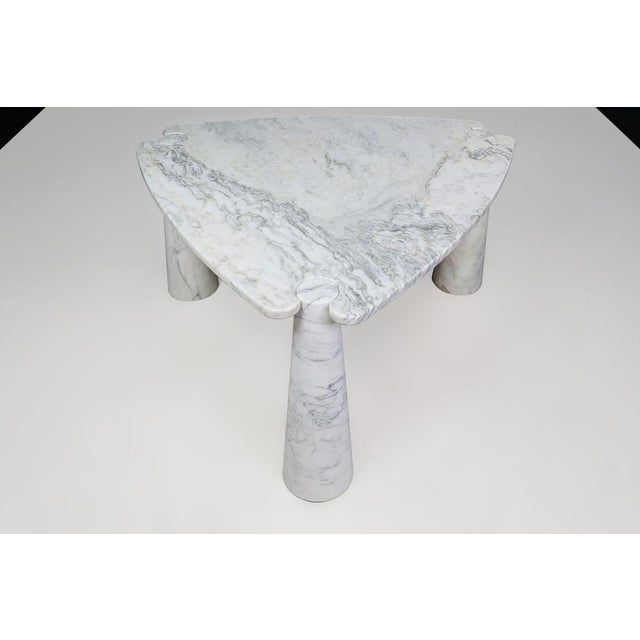 Stone Eros Triangle Center Table in White Carrara Marble by Angelo Mangiarotti for Skipper, 1970s For Sale - Image 7 of 18