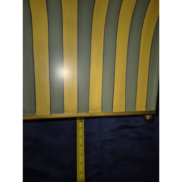 Metal Vintage Postmodern Striped Tôle Planter Cachepot With Brass Bun Feet Fd For Sale - Image 7 of 10