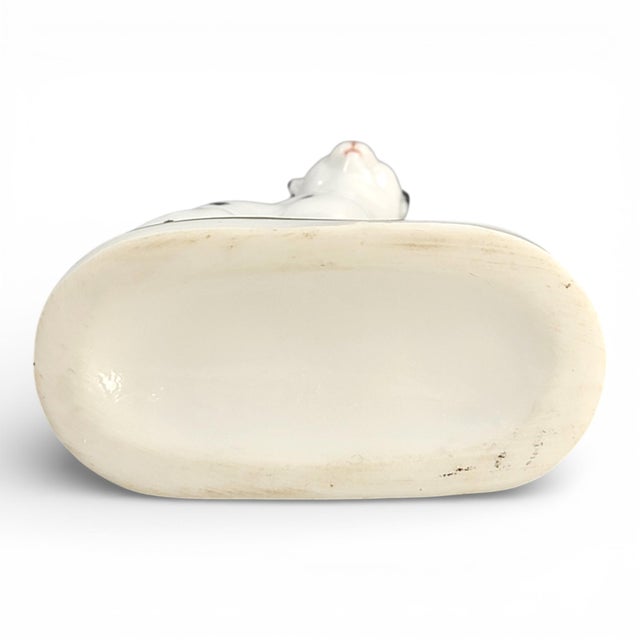 Black Late 18th Century Chelsea Porcelain Miniature Group Cat with Kitten, 1800s For Sale - Image 8 of 11