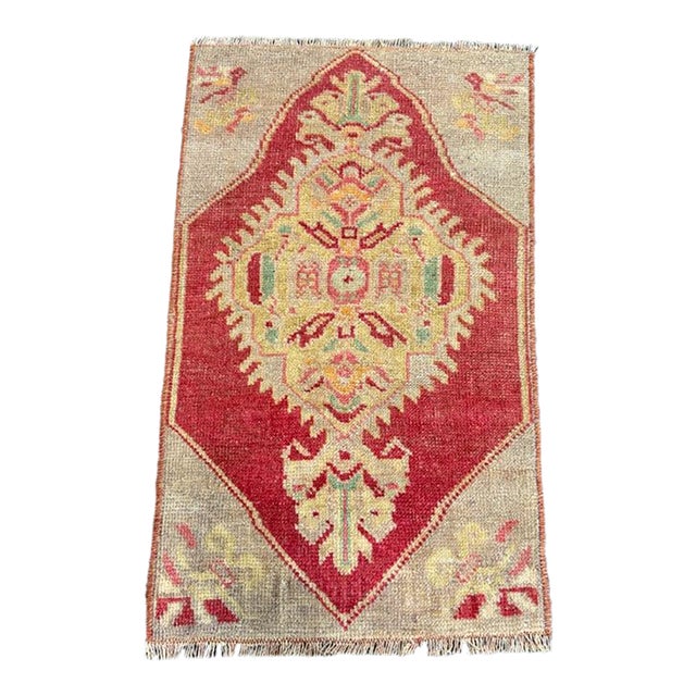 Turkish Yastik Rug 1'4" x 2'3" For Sale