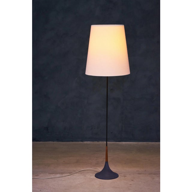 Mid-Century Modern Vintage Floor Lamp by Svend Aage Holm Sørensen, Denmark, 1950s For Sale - Image 3 of 7
