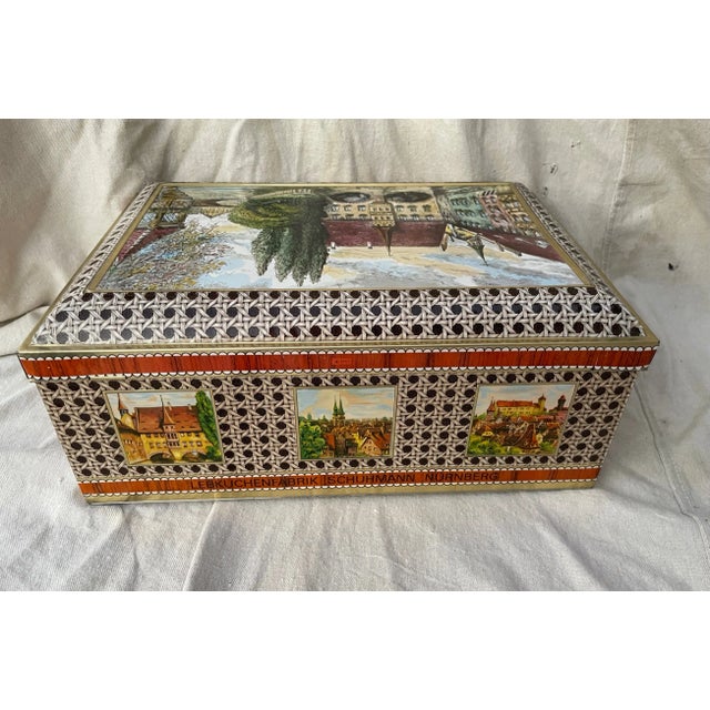2000 - 2009 German Lebkuchen Schuhmann Tin Cake Box For Sale - Image 5 of 9