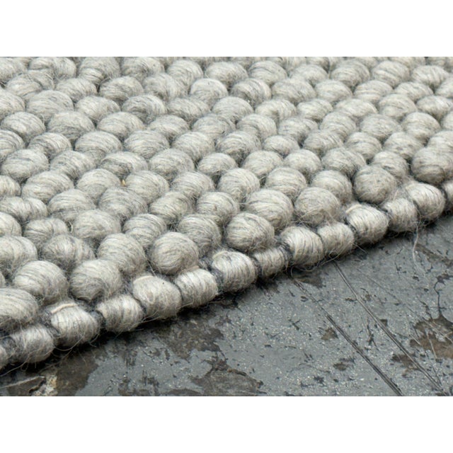 Silver 2ft 4in × 11ft 8in Safavieh Silver Natura Runner Wool/Cotton Rug For Sale - Image 8 of 12