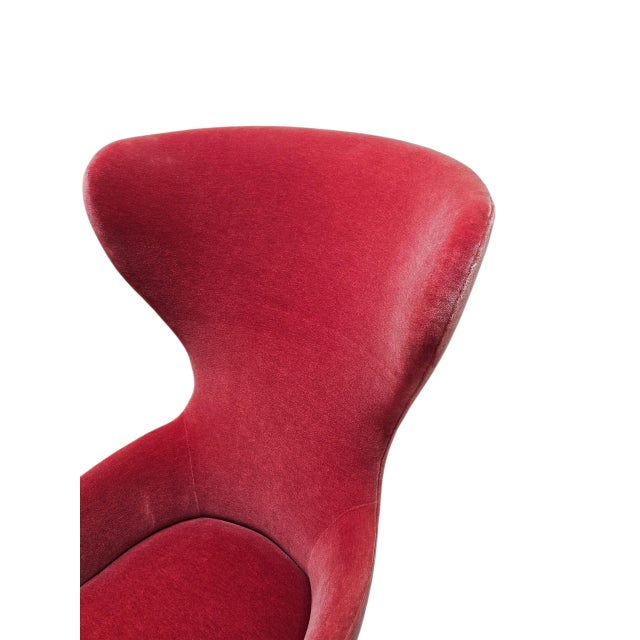 Pair of quality wing back chairs Attributed to Tom Dixon studio at the UK 21 century Upholstered in a nice velvet Oak legs...