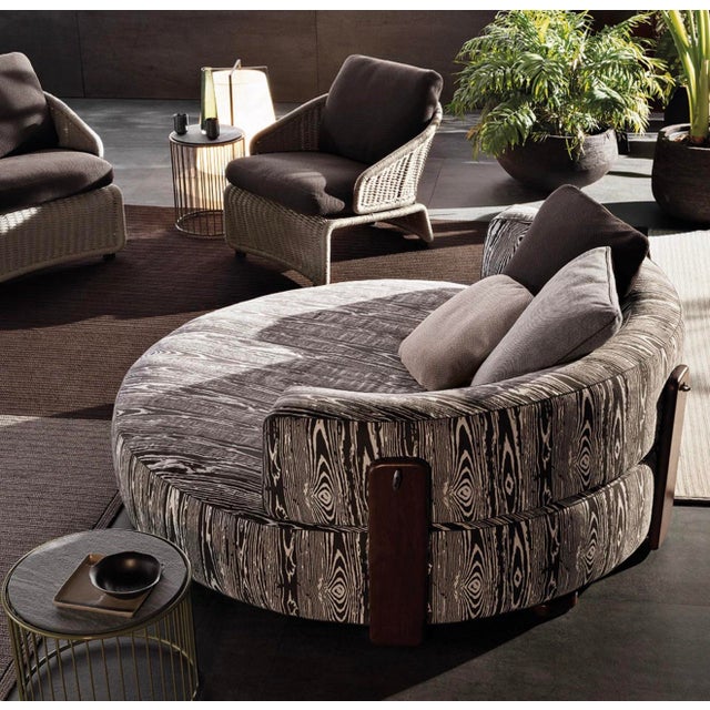 Modern Minotti Florida Outdoor Round Loveseat For Sale - Image 3 of 12