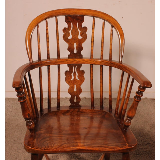 English Windsor Armchairs, Set of 2 For Sale - Image 9 of 12