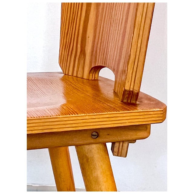 Set of Vintage Brutalist Pine Dining Chairs, in the style of Goran Malmvall, 1960s For Sale - Image 4 of 18