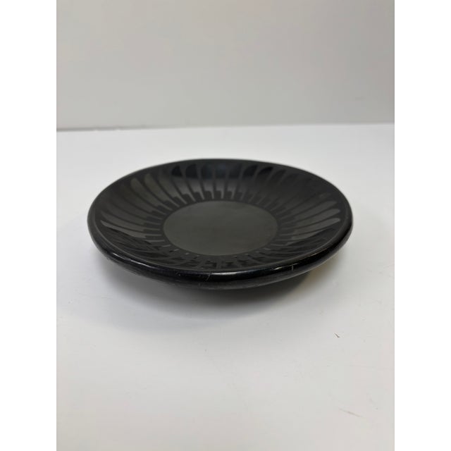 Native American Vintage Maria & Popovi Pottery Feather Pattern Small Plate For Sale - Image 3 of 8