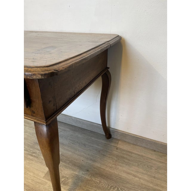 Louis XV Walnut Writing Table, 1750 For Sale - Image 10 of 12