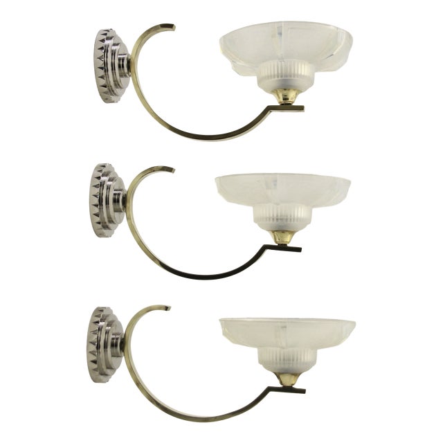 Large French Art Deco Wall Light from Ezan, 1930s For Sale