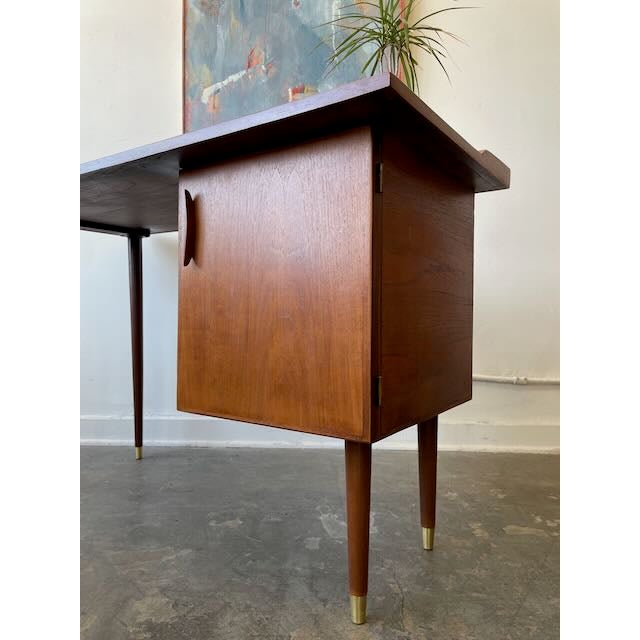 1960's Restored American Walnut Desk For Sale - Image 9 of 13