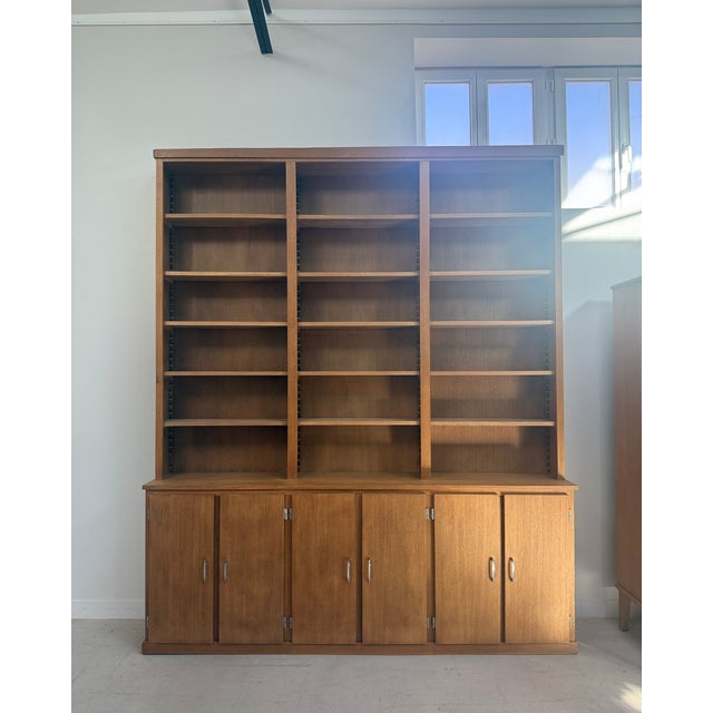 Mid-Century Modern Large Mid-Century Oak Bookcase, 1950s For Sale - Image 3 of 8