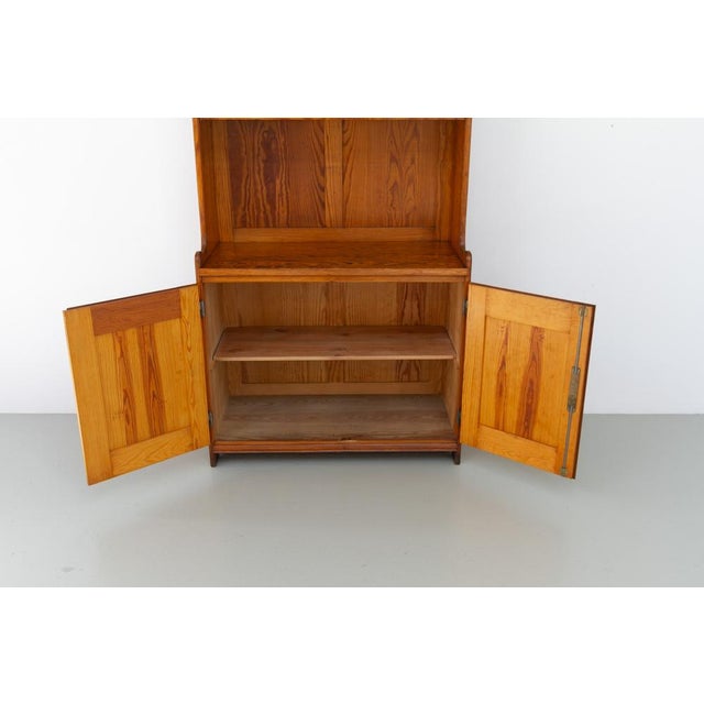 1900 - 1909 Antique Oregon Pine Bookcase by Martin Nyrop for Rud Rasmussen, Denmark, 1905 For Sale - Image 5 of 18
