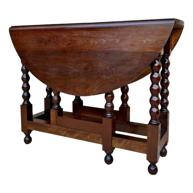 French Round Dining Table with Wings, 1900 For Sale