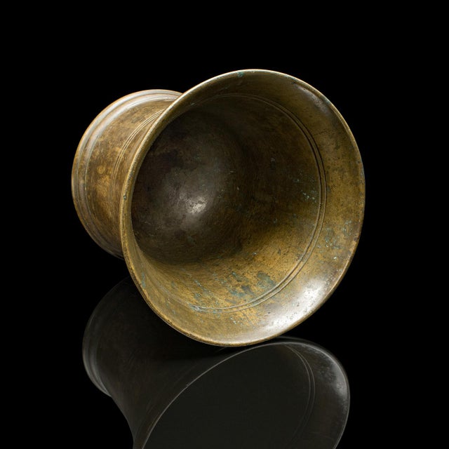 Early 18th Century 1720's Duo of Antique Mortars Pestle For Sale - Image 5 of 11