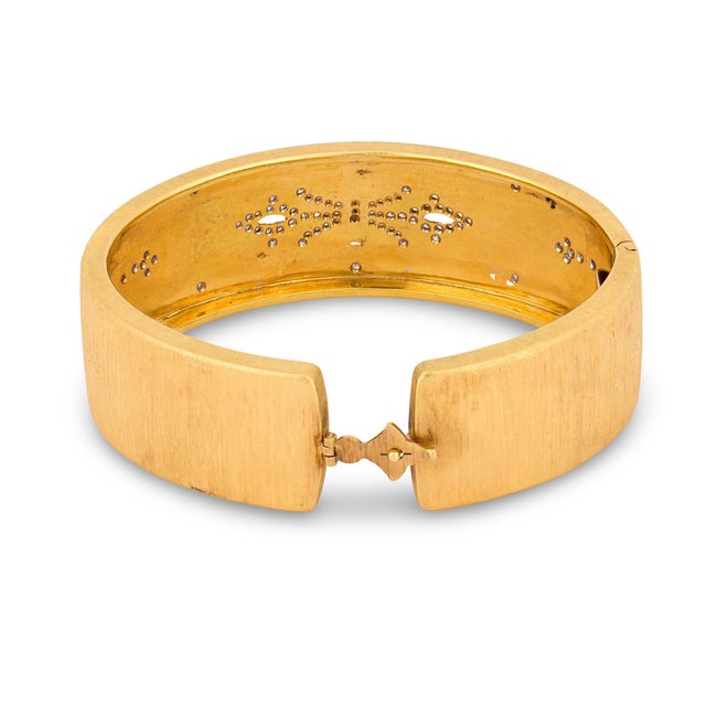 Contemporary Vintage Diamond 18k Two Tone Gold Bangle For Sale - Image 3 of 6