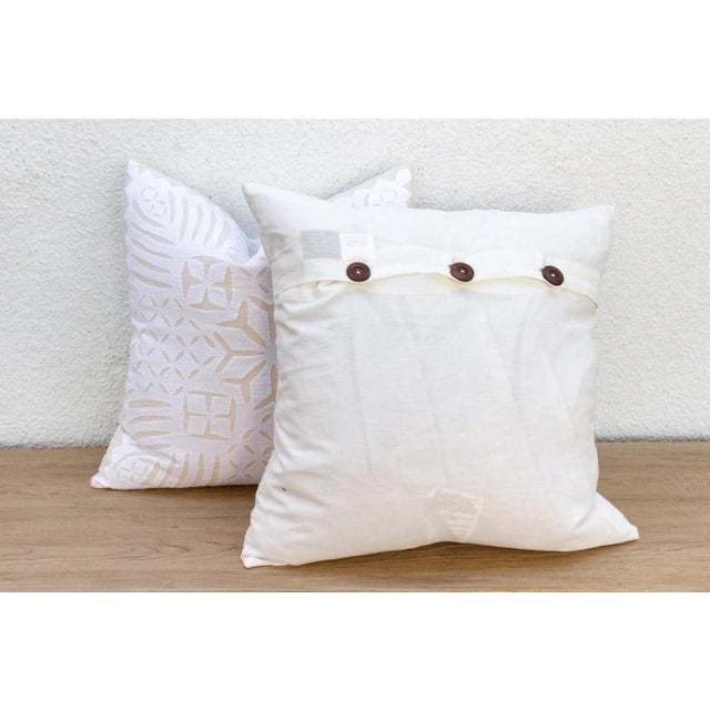 Jaisalmer Star, Pair of White Appliqué Pillow Covers For Sale In Los Angeles - Image 6 of 7