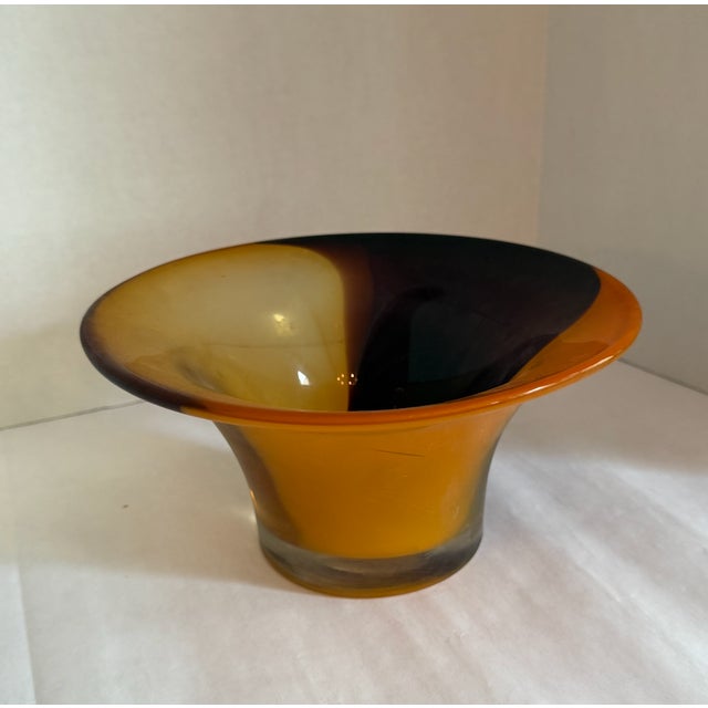 Mid-century modern, likely 1970-1980s studio glass bowl.