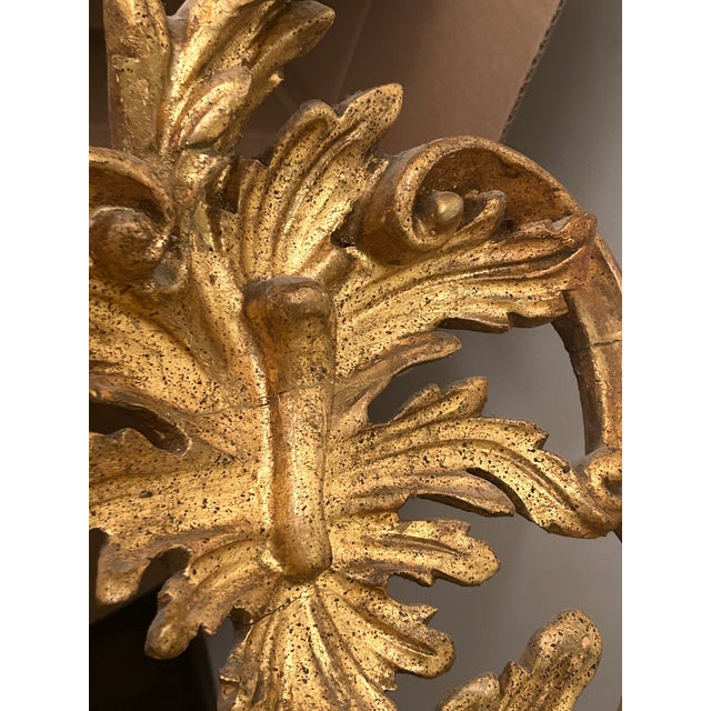 Baroque Vintage Italian Carved Giltwood Mirror For Sale - Image 3 of 7