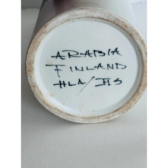White Vintage 1960s Arabia of Finland Hand Painted Vase by Hilkka Liisa For Sale - Image 8 of 8